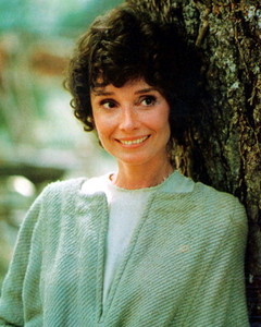 audre_hepburn_robin_and_marian_1975