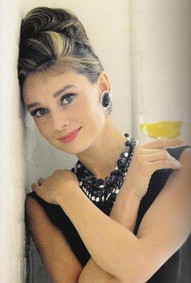 audrey_hepburn_breakfast_at_tiffany's