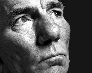 pete_postlethwaite