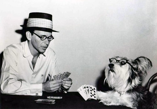 frank_sinatra_on_set_of_the_tender_trap_with_faithful_friend