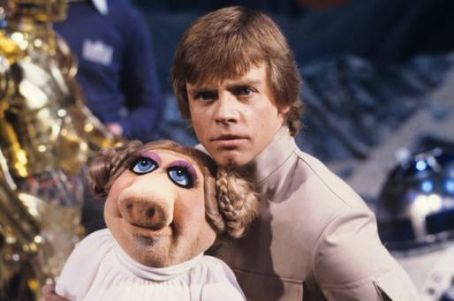 miss_piggy_and_mark_hamill