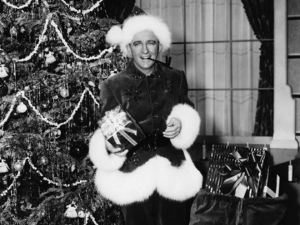 bing_crosby_dressed_as_santa