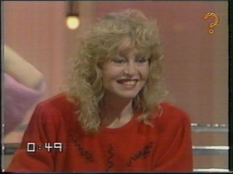 liza_goddard_give_us_a_clue_4