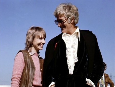 doctor_who_katy_manning_and_jon_pertwee_in_sunglasses