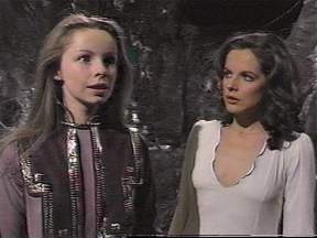 mary_tamm_and_lalla_ward_2