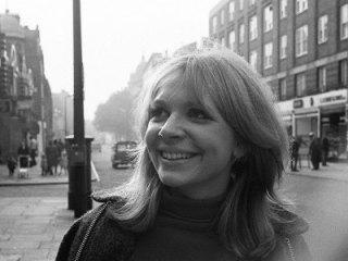 katy_manning_in_street_1965