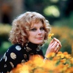 elke_sommer_with_perm