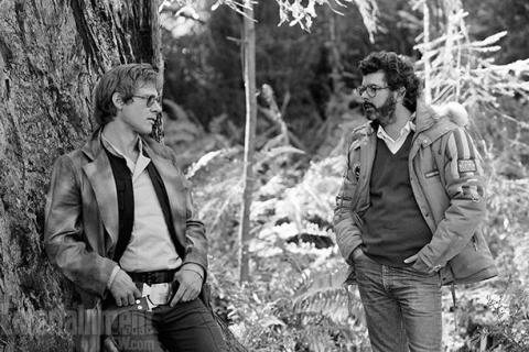 return_of_the_jedi_george_lucas_wishing_he_could_look_as_cool_as_harrison_ford