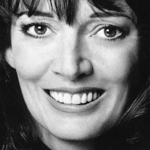sarah_douglas_face