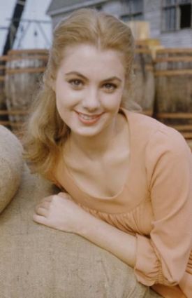 shirley_jones_1955_oklahoma!_2