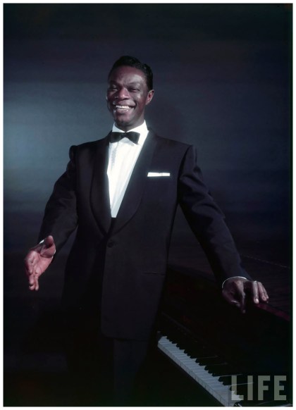 nat_king_cole_1950_photographed_by_eliot_elisofon