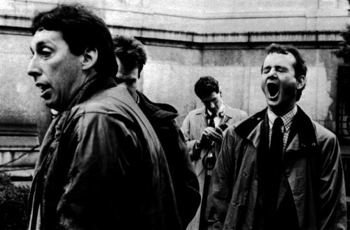 ghostbusters_behind_the_scenes_ivan_reitman_dan_aykroyd_hidingharold_ramis_occupied_and_bill_murray_yawning