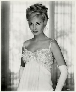 jean_simmons_gone_blonde