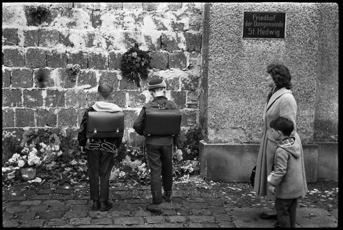Construction of the Berlin Wall, 1961