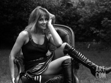 anouska_hempel_black_boots