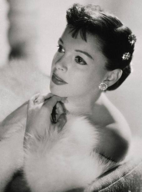 judy_garland_1954