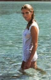 barbara_bach_posing_in_the_sea_2