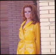 luciana_paluzzi_yellow_mack_5